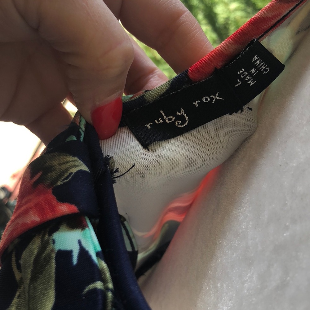 Macy’s Dress 👗 - Picture 8 of 8